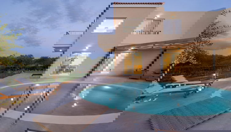 Foto 1 - AeNaos Luxury Villa