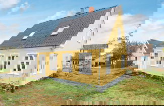 Foto 1 - 6 Person Holiday Home in Rudkobing
