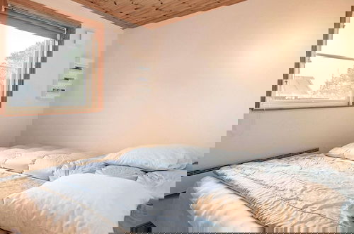 Foto 3 - 8 Person Holiday Home in Hals