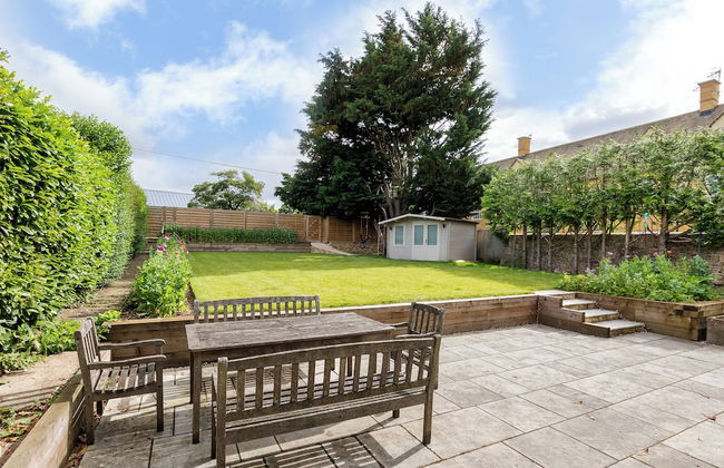 Stunning 5 Bed in the Centre of Bourton - Foto 19
