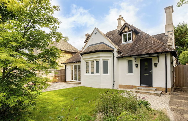 Stunning 5 Bed in the Centre of Bourton - Foto 35