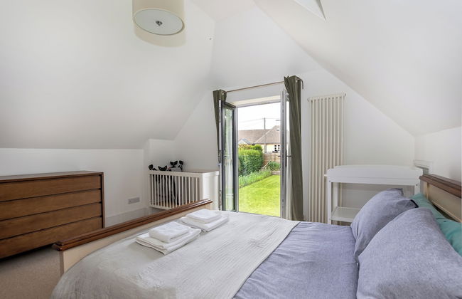 Stunning 5 Bed in the Centre of Bourton - Foto 3