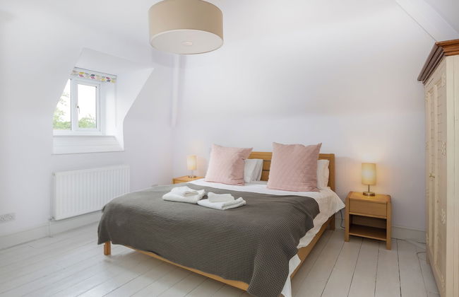 Stunning 5 Bed in the Centre of Bourton - Foto 5