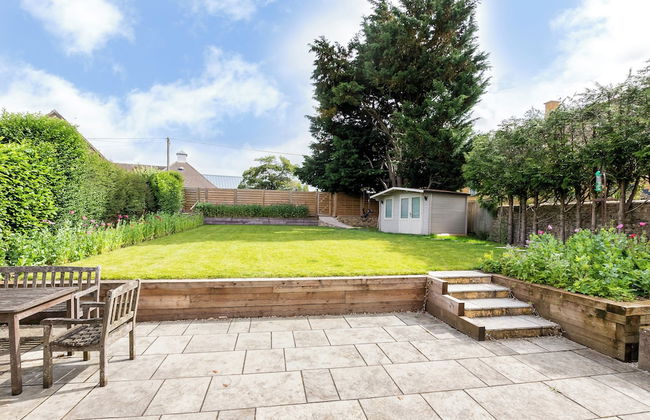 Stunning 5 Bed in the Centre of Bourton - Foto 20