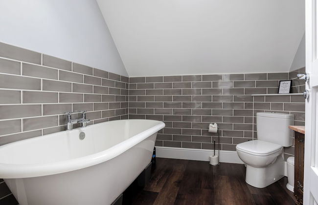 Stunning 5 Bed in the Centre of Bourton - Foto 22