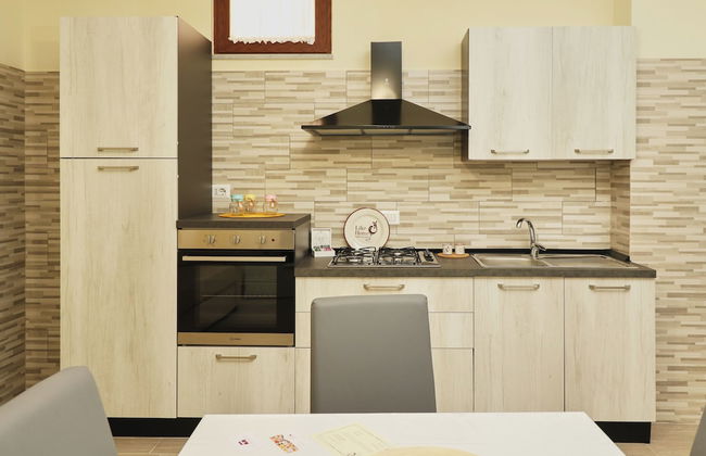 Like Home - Photo 16