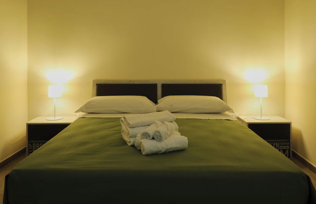 Like Home - Photo 11