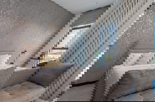 Photo 9 - Waves - Elegant Studio Retreat in Dubai’s Business Bay