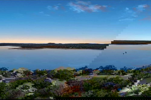 Foto 54 - Canyon Lakehouse Panoramic Lake Views With Firepit!