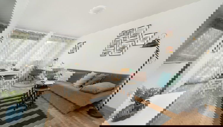 Foto 1 - Apartment at the Market by Renters