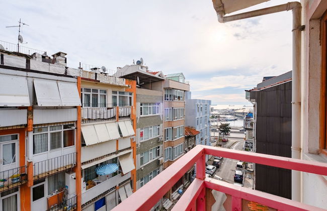 Studio With a Sea View Balcony in Bakirkoy - Foto 10