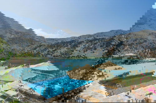 Photo 6 - Villa Dafni Panoramic Lake View