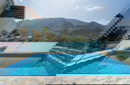 Photo 4 - Villa Dafni Panoramic Lake View