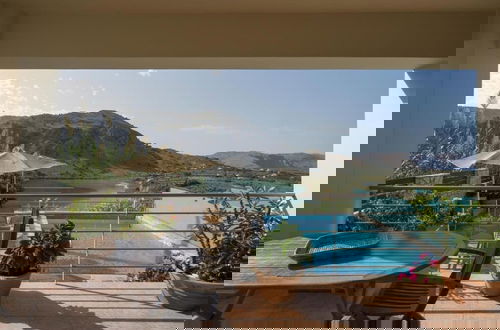 Photo 8 - Villa Dafni Panoramic Lake View