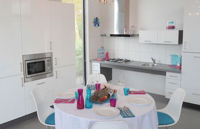 Casa de 3 quartos em Noord-Scharwoude com piscina e jardim - Foto 7
