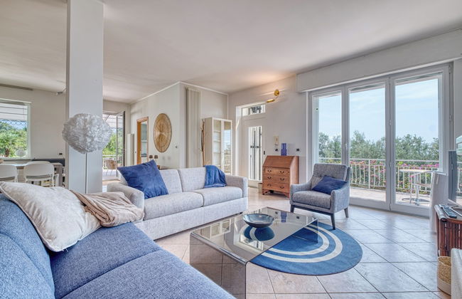 Villa Luce del Sol with Pool - L - Foto 11