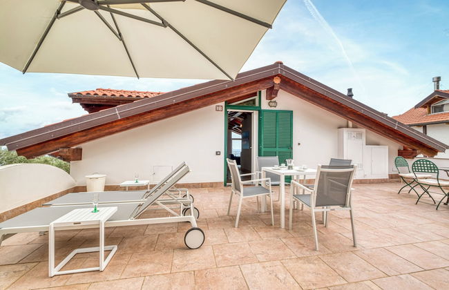 Villa Luce del Sol with Pool - L - Foto 31