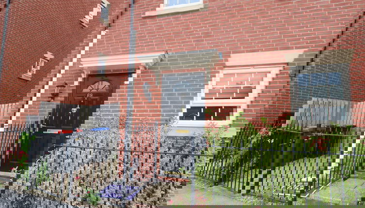 Foto 1 - Pavement House