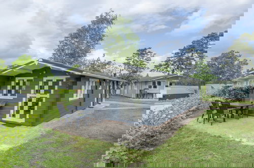 Foto 1 - Apartment in Netherlands Near Nature Trails