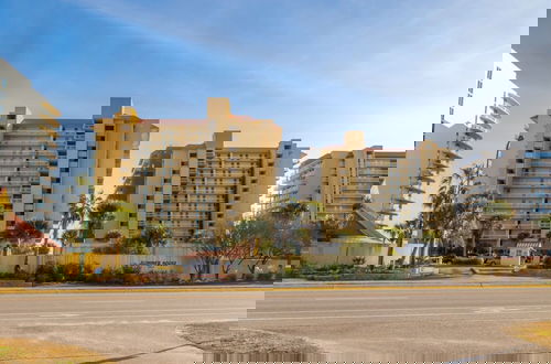 Foto 1 - Summer House Beachfront Condos