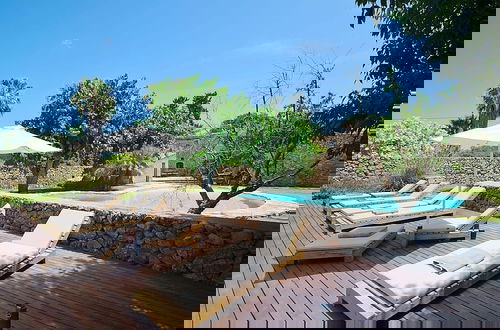 Foto 13 - Villa in Buger With Pool and Scenic Views