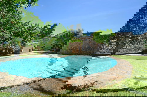 Foto 20 - Villa in Buger With Pool and Scenic Views