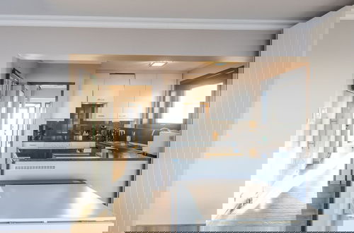 Foto 5 - Corner Apartment Near the Center