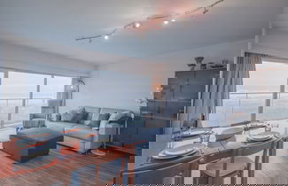 Foto 3 - Restful Apartment With Balcony, sea Views