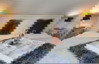 Photo 2 - See & So Modern Retreat