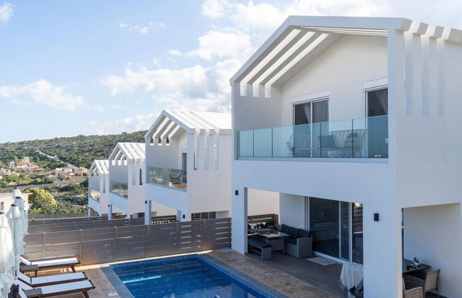 Pearl Nevelo Quality Villas - Photo 6