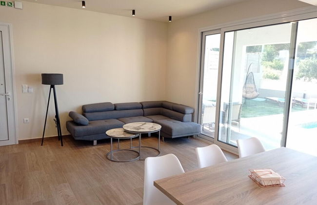 Pearl Nevelo Quality Villas - Photo 23