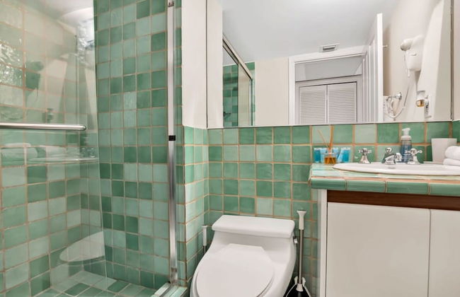 NEW Amazing Large 3BR Direct Oceanfront Penthouse On Ocean Drive - Foto 35