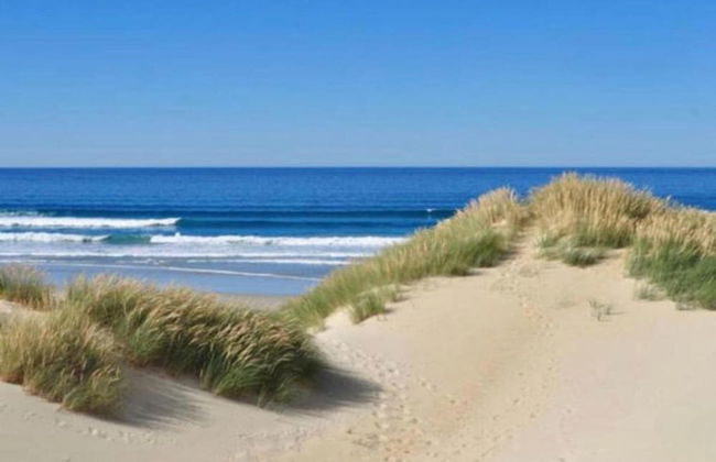 Sunny Escape by the Shore - Foto 38