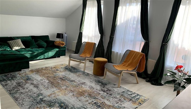 Foto 1 - Spacious 3 Bed Apartment Cluj Floresti Near Vivo