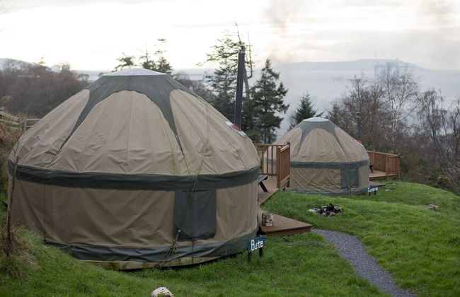 Charming Yurt in Kelburn Estate Near Largs - Photo 13