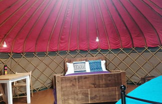 Foto 2 - Charming Yurt in Kelburn Estate Near Largs