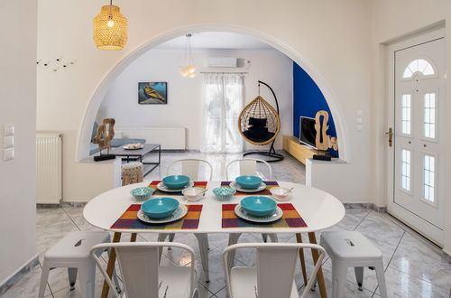 Photo 13 - Modern 2 bed Apartment in Downtown of Fira