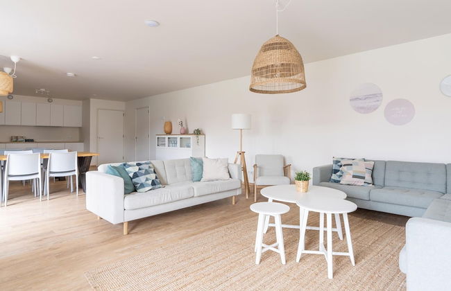 Luxurious 20-person Apartment on Ameland - Photo 20