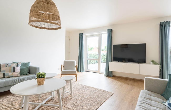 Luxurious 20-person Apartment on Ameland - Photo 19