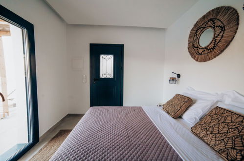 Photo 5 - Ble Kythnos Suites