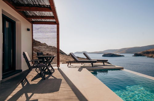 Photo 8 - Ble Kythnos Suites