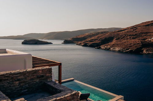 Photo 1 - Ble Kythnos Suites