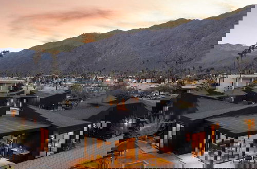 Photo 21 - Blackhaus Suites by AvantStay – Modern Comfort in Downtown Palm Springs