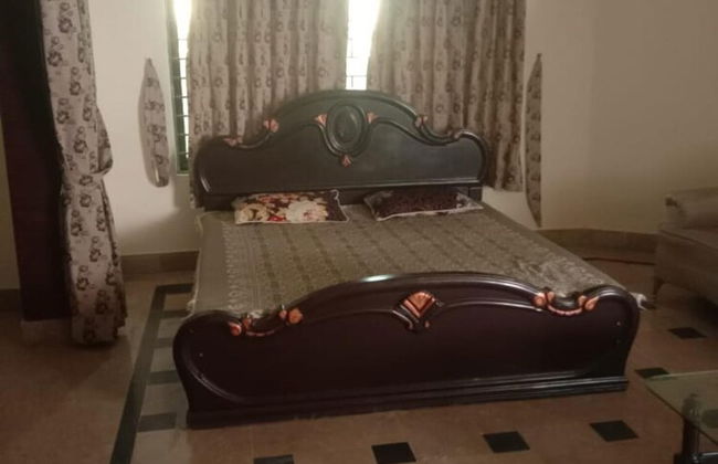 Impeccable 4-bed Villa in Mirpur Azad Khasmir - Photo 4
