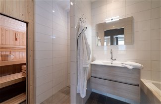 Photo 2 - Premium Apartment With Private Wellness