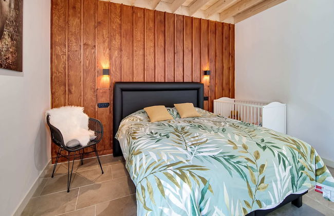 Holiday Home in Biron With Barrel Sauna - Foto 5