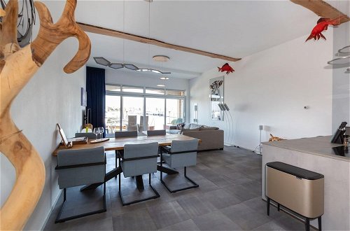Photo 11 - Spacious Luxury Apartment With Beautiful Views of the Harbor and the North Sea