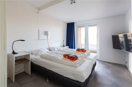 Photo 20 - Spacious Luxury Apartment With Beautiful Views of the Harbor and the North Sea