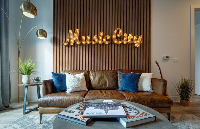 Legends of Music City - Photo 1