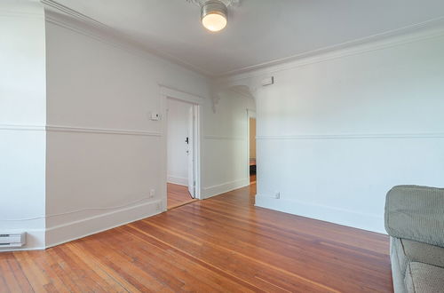 Photo 31 - Beautiful 6BR Apt Near Olympic Stadium